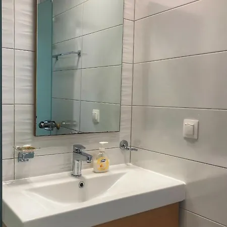 Azzurro Hotel *